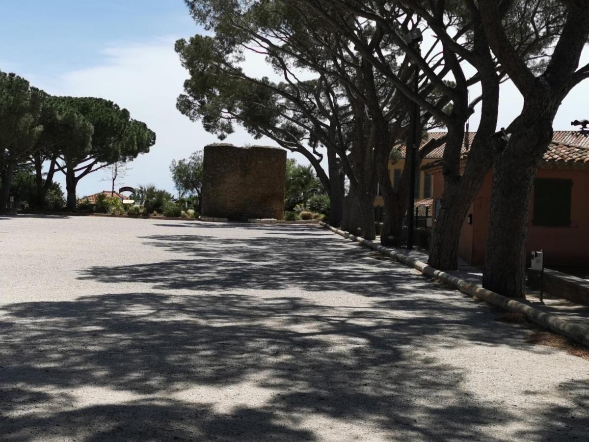 Ou Souleou Bormes-les-Mimosas Exterior foto